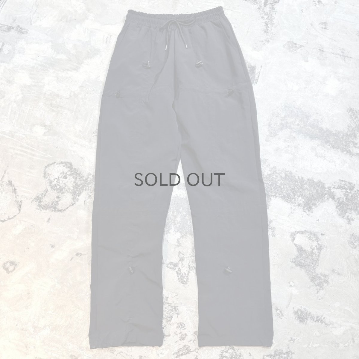 画像1: 【WONDERGROUND】DRAW CORD DEFORMATION PANTS / BLACK / OS (1)