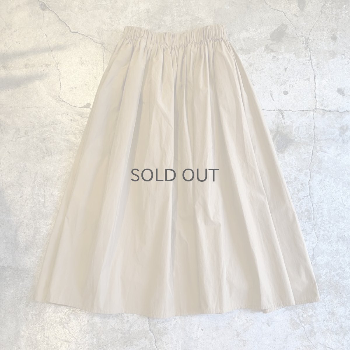 画像1: BEIGE COLOR NYLON FLARE LONG SKIRT / W27~W35 (1)