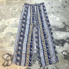 画像2: MULTI STRIPE PATTERN WIDE SILHOUETTE PANTS / W28~ (2)