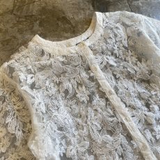 画像3:  FLORAL LACE VOLUME SLEEVE DESIGN SHEER CARDIGAN / Ladies M (3)