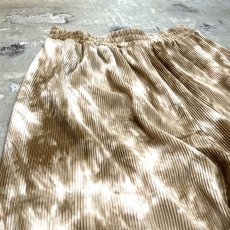 画像9: TIE DYE PATTERN PLEATED WIDE SILHOUETTE PANTS / W25~ (9)