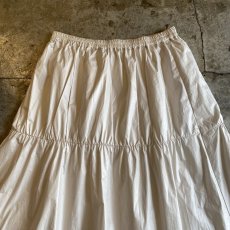 画像6: LUSTER WHITE COLOR NYLON DESIGN FLARE SKIRT / W26~W35 (6)