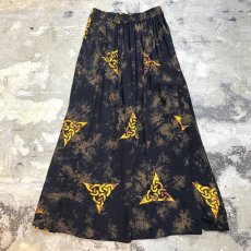 画像1: ALL OVER TIE DYE PATTERN HAND CRAFTED SKIRT / W26~ (1)