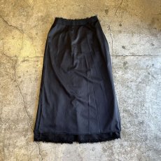 画像3: BLACK COLOR SHORT FRINGE DESIGN SHEER LONG SKIRT / W26 (3)