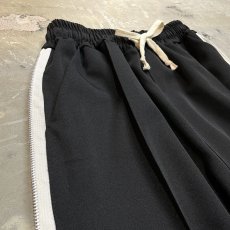 画像3: 【WONDERGROUND】SIDE ZIP UP CENTER CREASE PANTS / OS (3)