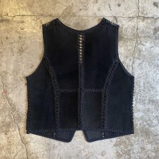 画像2: BLACK COLOR SUEDE LEATHER CROCHET DESIGN VEST / Ladies M (2)