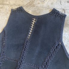 画像9: BLACK COLOR SUEDE LEATHER CROCHET DESIGN VEST / Ladies M (9)