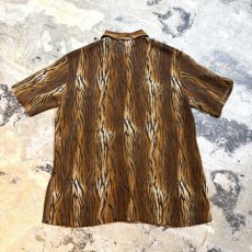 画像2: TIGER PATTERN GRADATION COLOR S/S SHIRT / Mens M (2)