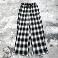 画像1: OMBRE CHECK PATTERN PLEATED WIDE PANTS / FREE (1)