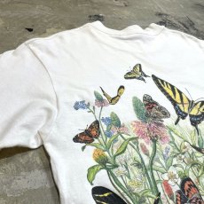 画像9: 90's VARIOUS BUTTERFLY PRINTED S/S TEE / Mens M / MADE IN USA (9)