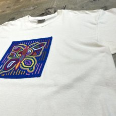 画像4: 90's BUTTERFLY PATCHED S/S TEE / Mens XL / MADE IN USA (4)