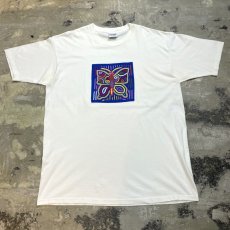 画像1: 90's BUTTERFLY PATCHED S/S TEE / Mens XL / MADE IN USA (1)