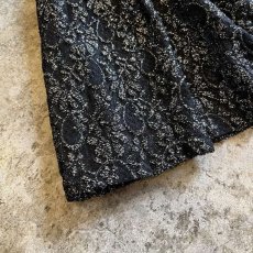 画像3: GLITTER MIX BLACK COLOR PAISLEY PATTERN LACE DESIGN FLARE SKIRT / W22~W25 (3)