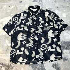 画像1: ALL OVER GRAPHIC PATTERN S/S SHEER SHIRT / Mens L (1)