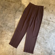 画像4: BROWN COLOR TUCK DESIGN SLACKS PANTS / W29 (4)