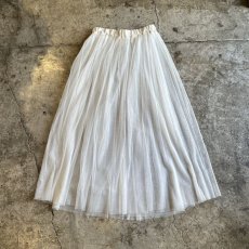 画像2: WHITE COLOR FLARE DESIGN TULLE SHEER SKIRT / W25~W35 (2)