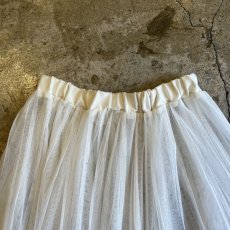 画像6: WHITE COLOR FLARE DESIGN TULLE SHEER SKIRT / W25~W35 (6)