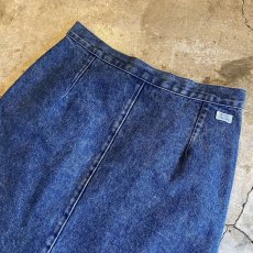 画像10: BACK SLIT DESIGN BLUE DENIM SKIRT / W30 (10)