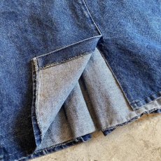 画像8: BACK SLIT DESIGN BLUE DENIM SKIRT / W30 (8)