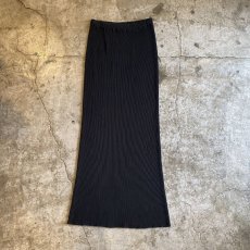 画像1: BLACK COLOR RIB KNIT LONG DESIGN SKIRT / W24~W35 (1)