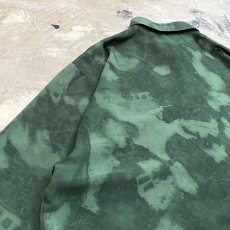 画像9: TIE DYE PATTERN GREEN COLOR S/S SHIRT / Mens L (9)