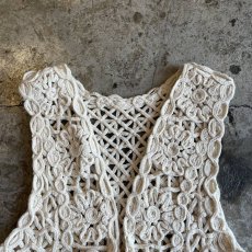 画像5: IVORY COLOR FLOWER PATTERN CROCHET DESIGN VEST / Ladies S (5)