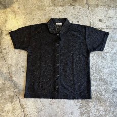 画像1: BLACK COLOR FLOWER PATTERN CROCHET DESIGN S/S SHIRT / Ladies M(L) (1)