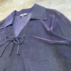 画像4: 90's PURPLE LAME OPEN COLLAR L/S SHEER SHIRT / Mens L / MADE IN USA (4)