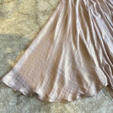 画像6: COLOR LUSTER ASYMMETRY DESIGN FLARE SHEER SKIRT / W23~W27 (6)