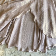 画像7: COLOR LUSTER ASYMMETRY DESIGN FLARE SHEER SKIRT / W23~W27 (7)