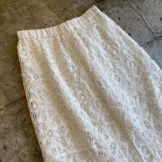 画像3: WHITE COLOR CROCHET LACE DESIGN LONG SKIRT / W25~W30 (3)