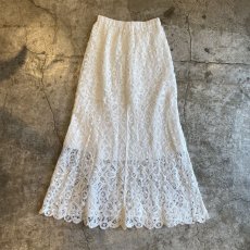 画像1: WHITE COLOR CROCHET LACE DESIGN LONG SKIRT / W25~W30 (1)