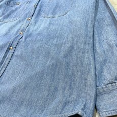 画像6: 90's FRONT POCKET BAND COLLAR DENIM L/S SHIRT / Mens L (6)