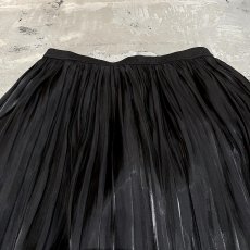 画像10: LUSTER BLACK COLOR PLESTED DESIGN SKIRT / W26~ (10)