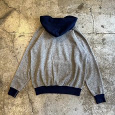 画像2: 80's【adidas】TWO COLOR FRONT PRINTED DESIGN L/S SWEAT HOODIE / Ladies L / MADE IN USA (2)