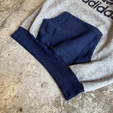 画像4: 80's【adidas】TWO COLOR FRONT PRINTED DESIGN L/S SWEAT HOODIE / Ladies L / MADE IN USA (4)