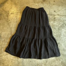 画像2: BLACK COLOR DESIGN TIERED WASHER DESIGN SKIRT / W25~W28 (2)