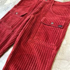 画像4: RED COLOR FLARE SILHOUETTE CORDUROY PANTS / W33 (4)