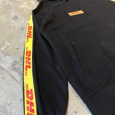 画像5: "DHL" LOGO LINE SLEEVE HOODIE SWEAT / Mens XL (5)