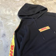 画像3: "DHL" LOGO LINE SLEEVE HOODIE SWEAT / Mens XL (3)