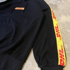 画像6: "DHL" LOGO LINE SLEEVE HOODIE SWEAT / Mens XL (6)