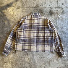 画像2: 【L.L.BEAN】CUT OFF DESIGN STAND COLLAR FLANNEL SHIRT / Ladies M / MADE IN USA (2)