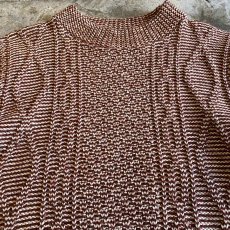 画像8: 2 TONE COLOR DESIGN CABLE KNIT SWEATER / Ladies S(M) / MADE IN USA  (8)