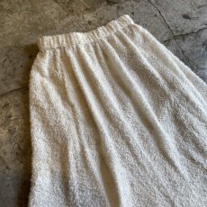 画像3: WHITE COLOR POINT SHORT FRINGE DESIGN FLARE LONG SKIRT / W24~W31 (3)