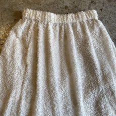 画像5: WHITE COLOR POINT SHORT FRINGE DESIGN FLARE LONG SKIRT / W24~W31 (5)