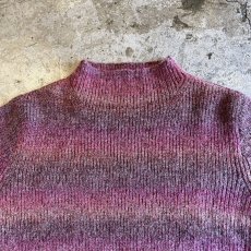 画像8: MIX COLOR GRADATION BORDER PATTERN MOCK NECK DESIGN KNIT SWEATER  / Ladies M (8)