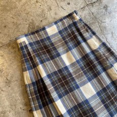 画像3: CHECK PATTERN WRAP DESIGN SKIRT / W26~W28 / MADE IN GREAT BRITAIN (3)