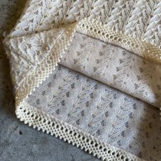 画像9: OLD DESIGN IVORY COLOR CROCHET LACE KNIT VEST / Ladies M (9)