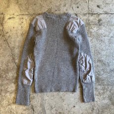 画像2: 【L.L.BEAN】MILITARY SHOULDER ELBOW PATCH DESIGN SWEATER / Ladies M / MADE IN ENGLAND (2)