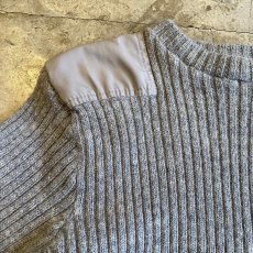 画像4: 【L.L.BEAN】MILITARY SHOULDER ELBOW PATCH DESIGN SWEATER / Ladies M / MADE IN ENGLAND (4)